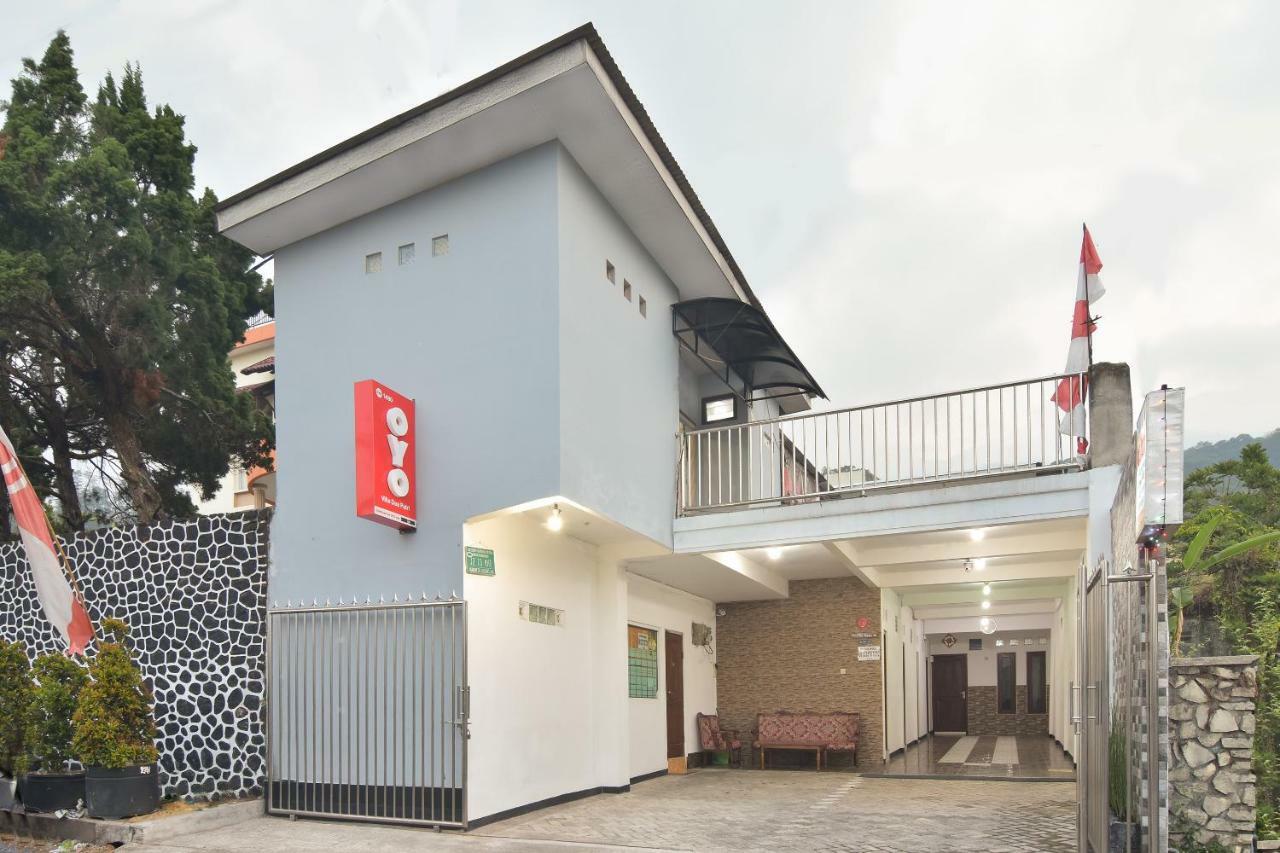 Dua Putri Villa Pasuruan Eksteriør bilde